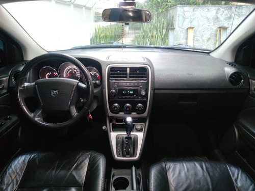 Imagen 3 de 18 de Dodge Caliber