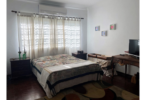 Casa En Alquiler O Venta En Los Palos Grandes En Esquina Con Anexo