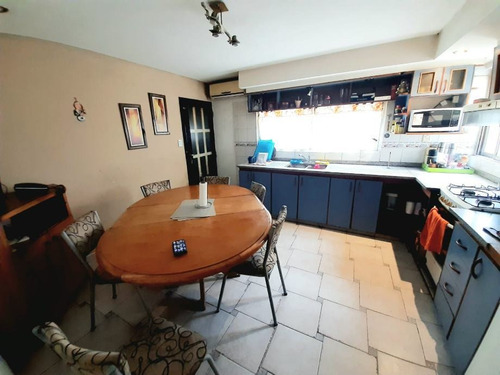 Imagen 10 de 14 de Chalet En Venta En Ituzaingo Norte