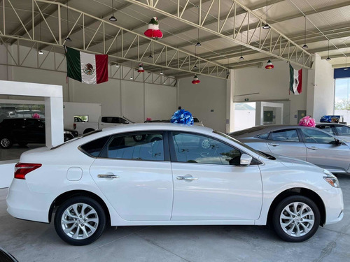 Imagen 3 de 9 de Nissan Sentra 2019 1.8 Advance Mt