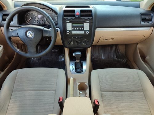 Imagen 12 de 14 de Volkswagen Bora Style Active