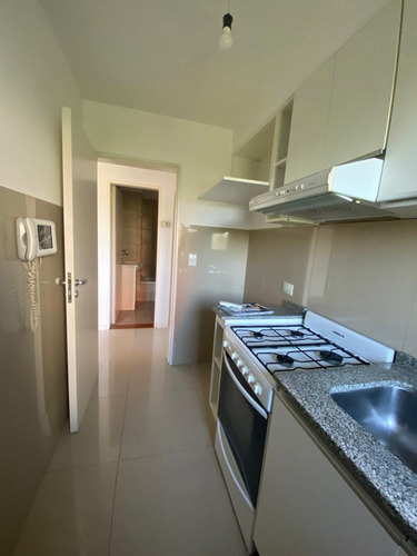 Vendo Departamento - Casonas De Manantiales - Un Dormitorio - Cochera - Xmxa