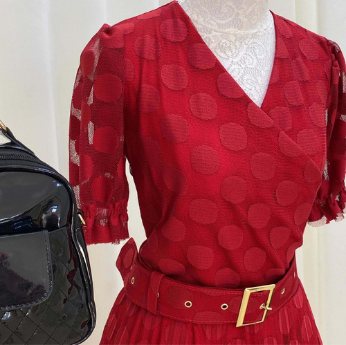 Imagem 6 de 8 de Vestido Social Plissado Midi Em Tule Marsala