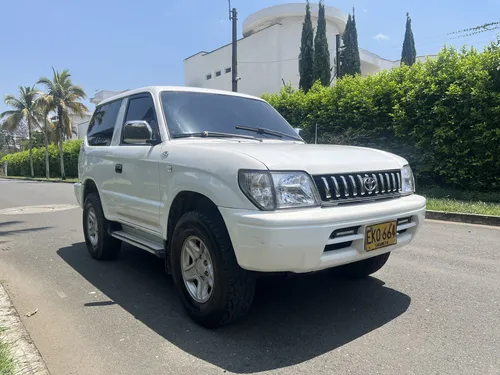 Toyota Prado 2.7 Sumo Ego