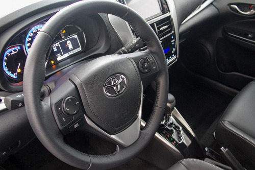 Toyota Yaris Hatch 1.5 Xs Connect Cvt (flex)