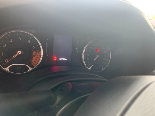 Imagem 4 de 8 de Jeep Renegade Sport 1.8 Flex 2019