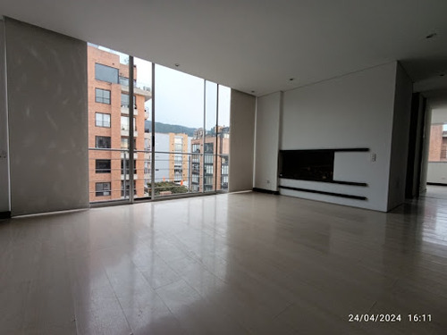 Apartamento En Arriendo Chico 90-71122