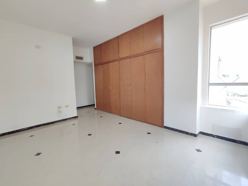 Imagen 13 de 18 de Av-782 Zona Este Apartamento Ubicado En Edificio Cabana El Milagro