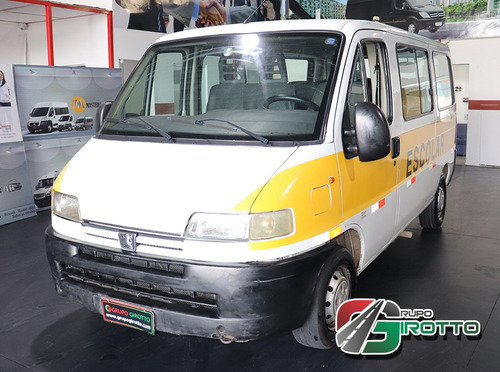 Peugeot Boxer Escolar 15 Lugares 2003 Seminova Financiada