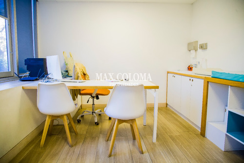 Centro Médico En Venta Camino El Alba - Metro Los Domínicos