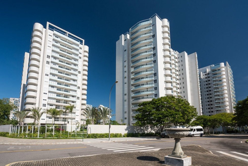 Apartamento À Venda No Bairro Barra Da Tijuca - Rio De Janeiro/rj - O-5488-13529