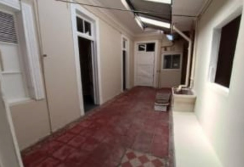Casa En Excelente Ubicación, Comuna De Santiago