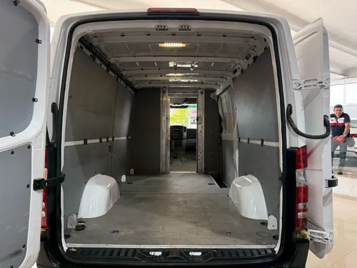Mercedes-Benz Sprinter Cargo van larga