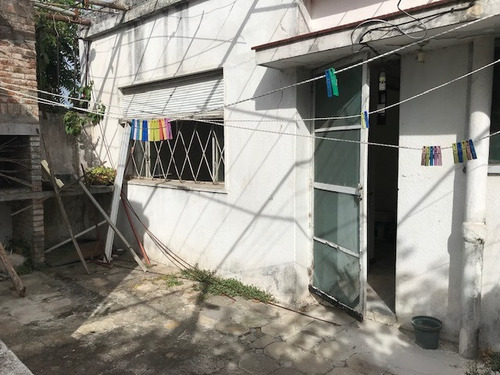 3 Apartamentos En Un Padrón