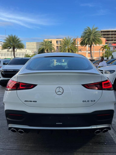 Imagen 3 de 10 de Mercedes Benz Amg 53 Amg