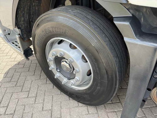 Imagem 12 de 15 de Volvo Fh 460 8x2 2015