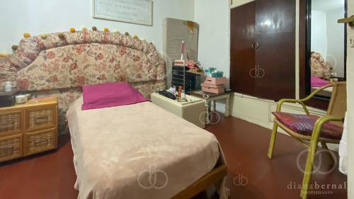 Casa Con Deposito En El Centro De Maldonado.- Ref: 54286