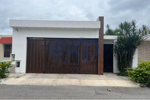 Casa En Venta De 2 Recámaras, Zona Caucel Mérida Yucatán