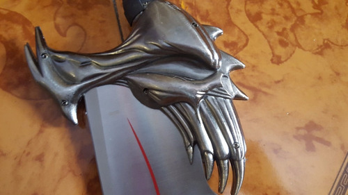 Espadas De Kratos De God Of War Espada Del Caos Con Base