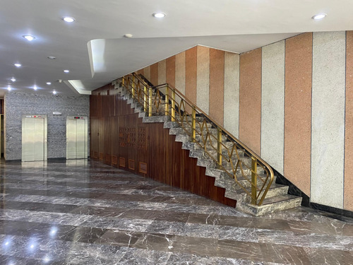 Altamira, Se Alquila Oficina O Local Para Consultorio. Beatriz Pacheco Mls #25-23542
