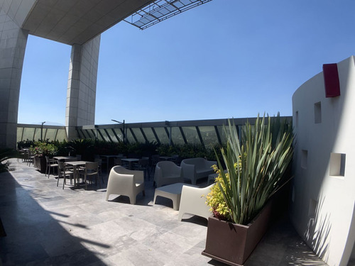 Oficina En Renta En Lomas Altas Torre Quadrata (m2o2442)