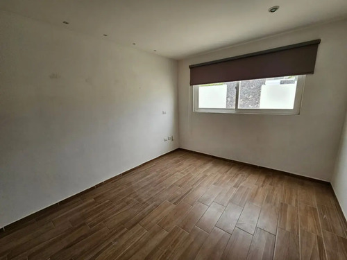 Casa En Renta En Zibata