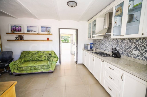 Imagen 24 de 30 de Comercial & Residencia Local En Venta En Chapala, México