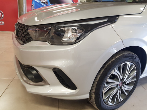 Imagen 8 de 15 de Fiat Argo Pack Premium At6 Modelo 2020 0km