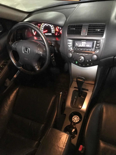 Imagem 4 de 13 de Honda Accord 2005 3.0 V6 Ex 4p