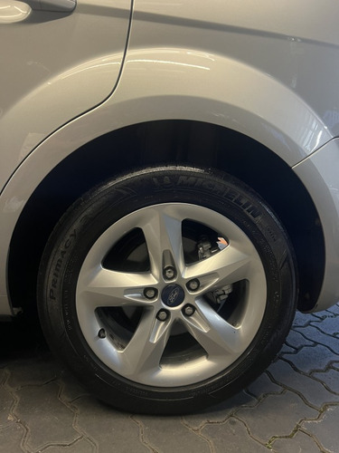 Ford Focus 2.0 16V FLEX 4P AUTOMÁTICO