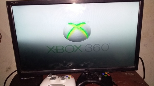 Consola Xbox 360 Chipeado Con 2 Juegos Y 2 Controles + Hdmi
