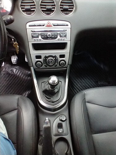 Peugeot 308 2.0 Feline 143cv