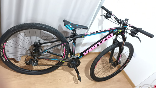 Bicicleta Venzo Skyline Evo Rodado 29 (no Realizo Envio) Negro Y Rosa S (Usado)