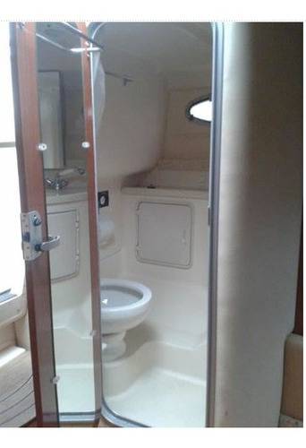 Lancha Crucero Regal 3550 Cuddy