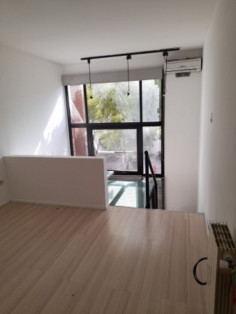 Imagen 3 de 6 de Venta: Moderno Loft 2 Amb En Bernal Centro