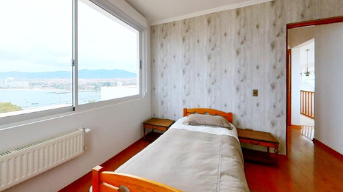 Se Vende Lujosa Casa Con Sector La Herradura, Coquimbo.