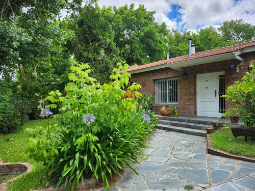 Casa En Venta En Los Quinchos Club De Campo, Pilar, G.b.a. Zona Norte
