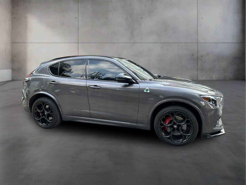 Alfa Romeo Stelvio 2022