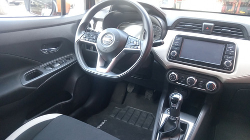 Nissan Versa 1.6 Advance Mt