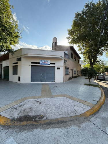 Venta, Casa Con Local S/ Lote 8.40x22, Villa Lugano
