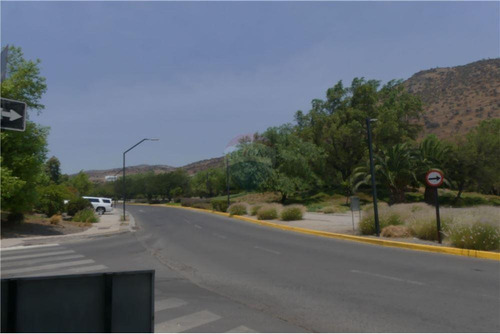 Terreno En Condominio La Reserva De Chicureo
