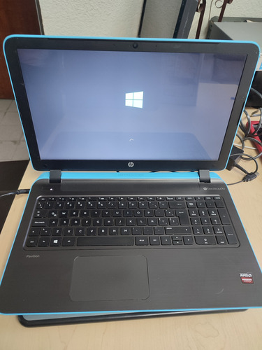 Laptop Hp 15-p001la Usada Funcionando Azul (Usado)