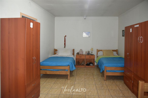 Casa En Venta De 14 Dorm. En Macul/hogar Adulto Mayor