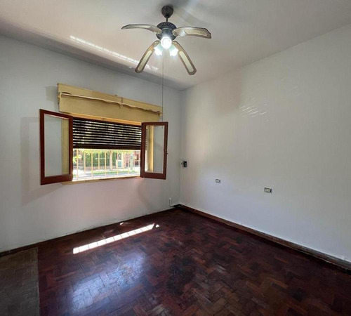 Casa Ph Independiente 4 Ambientes Con Cochera Bernal Oeste