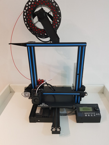 Impresora 3d Geeetech A10 + Extrusor Metalico Profesional Negro (Usado)