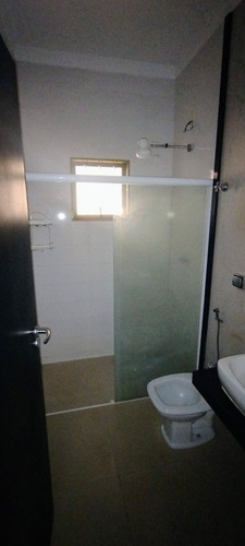 Imagem 16 de 21 de Vendo Casa Vila Elmaz
