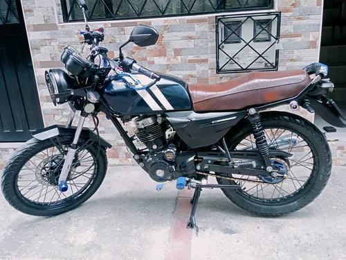 Nkd 125 Clasicc Modelo 2021 Excelente Estado.