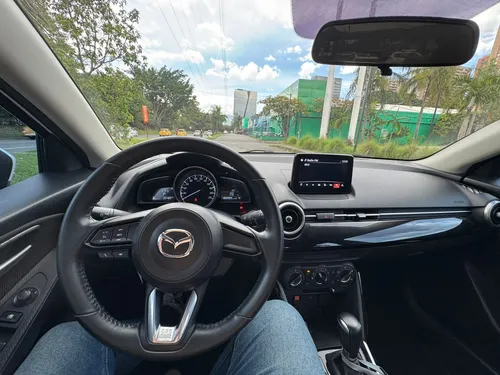 Mazda 2 Sport 1.5 Touring At