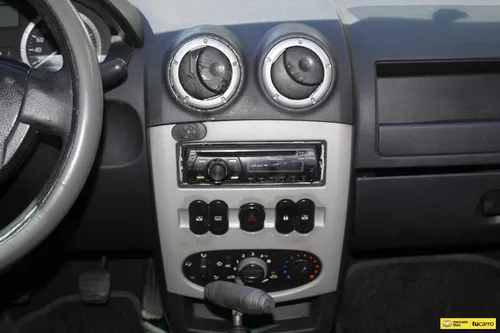 Renault Logan 1.6 Ph1 2008