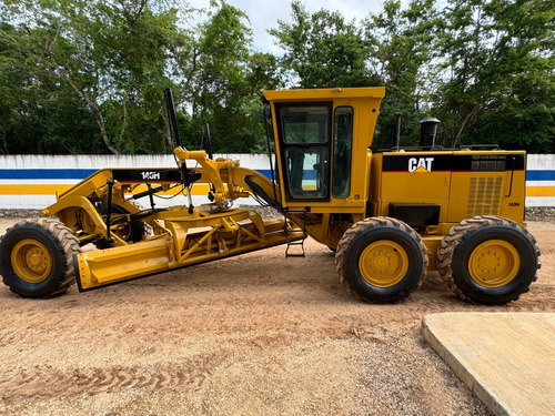 Motoconformadora 140h Cat 2002